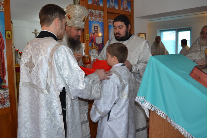 Первая литургия архиерейским чином совершена в поселке Половинка