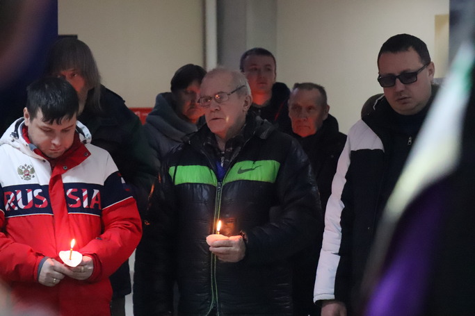 Правящий архиерей совершил чин отпевания Алексия Зубарева и его родных, погибших в дорожно-транспортном происшествии