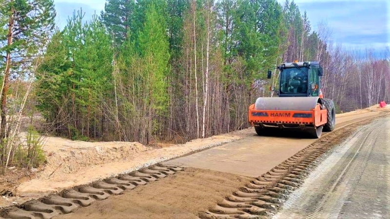 В Югре продолжается ремонт дороги Урай - Шаим