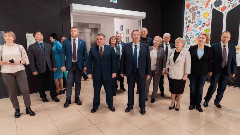 Представители Команды Югры посетили знаковые объекты Нижневартовска