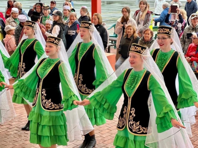 В Югорске состоялся городской праздник татарского и башкирского народа «Сабантуй».