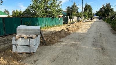 Продолжаем благоустраивать Югорск: тротуар на ул.Мичурина