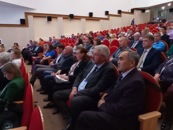 Вопросы коренных народов обсудили на всероссийской конференции в Югорске