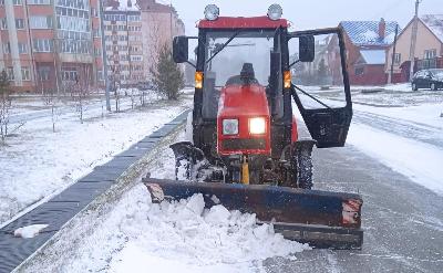 47 единиц техники будут чистить дороги Югорска зимой