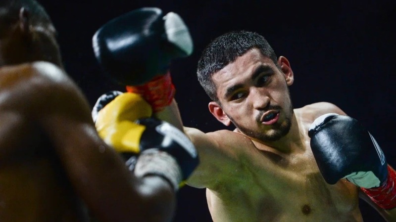 Альберт Батыргазиев выйдет на ринг против сильнейшего боксера Венесуэлы