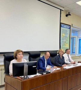 Состоялось совместное заседание комиссий Думы города Югорска по социальной политике и по регламенту, нормотворчеству и депутатской этике.