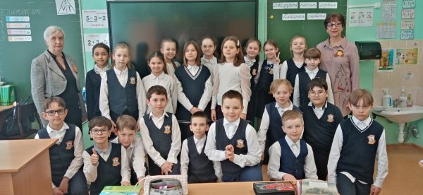Школьники Югорска приняли участие в Уроках мужества от Совета ветеранов