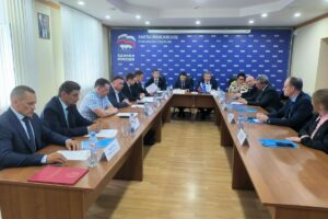 Дмитрий Аксёнов представит «Единую Россию» на довыборах в окружную Думу
