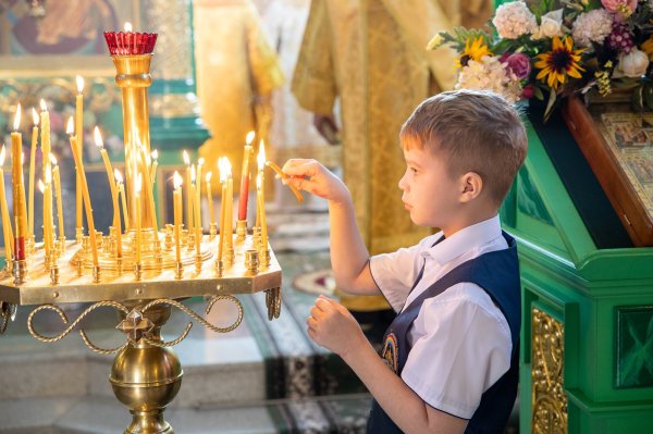 Епископ Югорский и Няганский Михаил прибыл в Югорск