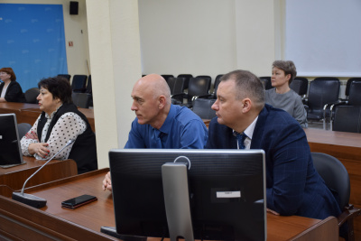 Югорск с рабочим визитом посетил депутат Государственной Думы Павел Завальный