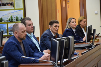 Югорск с рабочим визитом посетил депутат Государственной Думы Павел Завальный