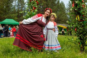 В Югорске прошел яркий праздник культуры: состоялся традиционный Славянский хоровод
