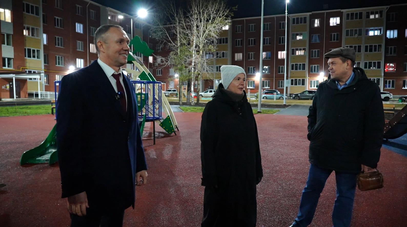 Благодаря реализации инициативного проекта «Встреча» в городе благоустроили еще одно общественное пространство.