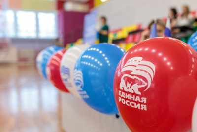 В Югорске прошёл военно-тактический турнир по лазертагу среди активистов и сторонников партии «Единая Россия»