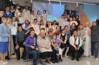 В день рождения родного края в центральной городской библиотеке г. Югорска прошла торжественная литературно-музыкальная гостиная «95 снежных зим».