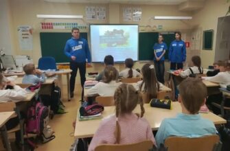 В Югорске прошла встреча Молодой Гвардии со школьниками ко Дню памяти погибших журналистов