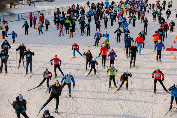В Югорске прошла Всероссийская массовая лыжная гонка «Лыжня России-2026»