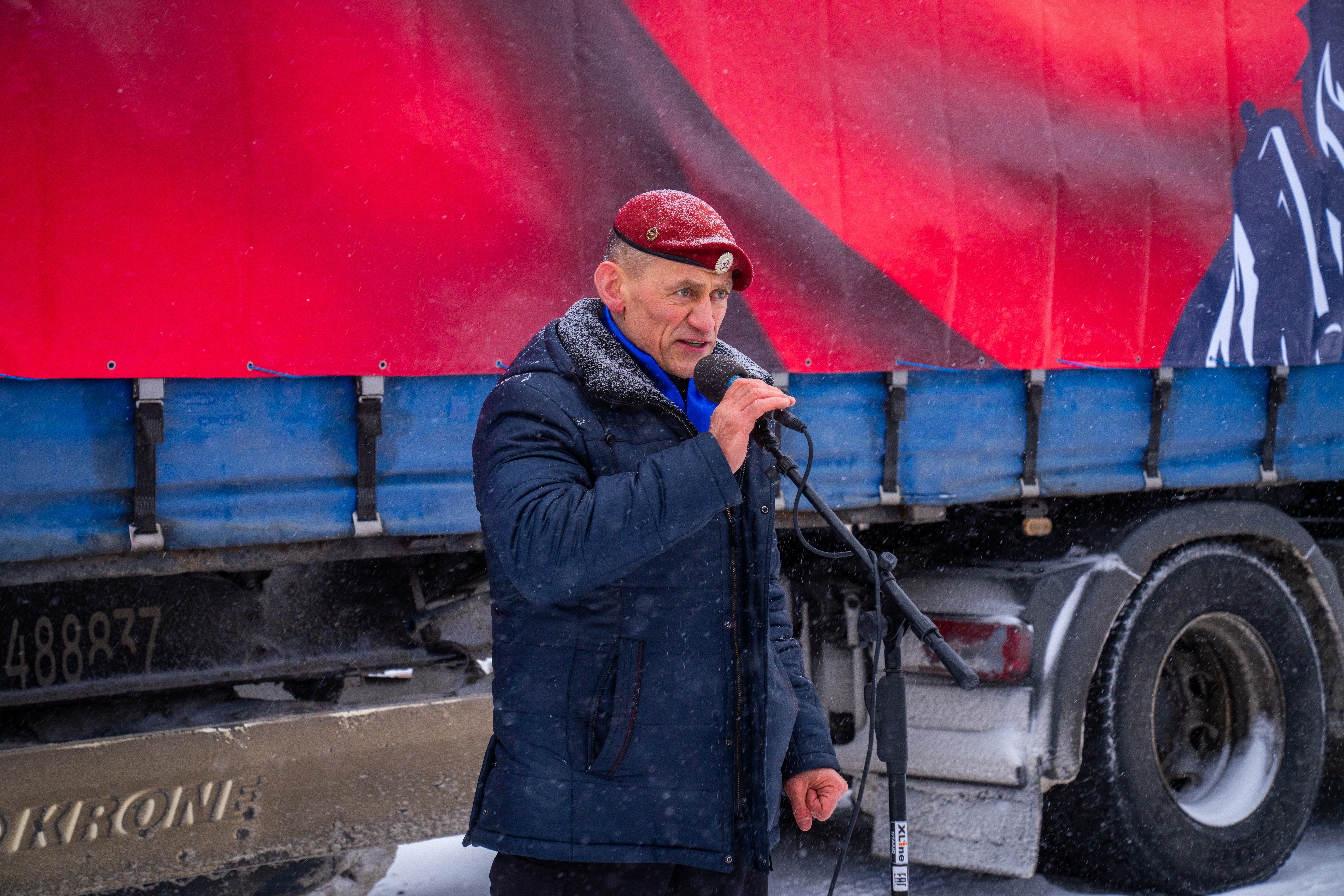 «Югра – защитникам Отечества»: партийцы доставят на Донбасс 20 тонн гуманитарного груза