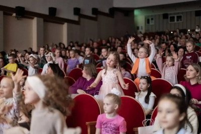 В Югорске прошёл II детский театральный фестиваль-конкурс «Театральные веснушки»